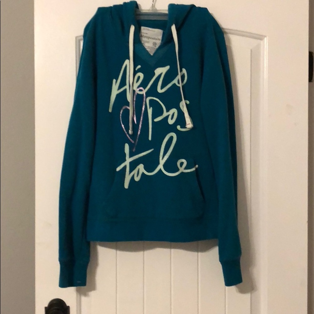 Aeropostale pull over